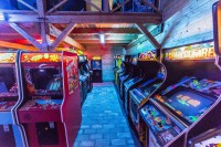 /album/fotogalerie-arcade-hry-nejvetsi-retro-arkadova-herna-a-muzeum-ve-stredni-evrope/arcadehry-nejvetsi-retro-arkadova-herna-a-muzeum-ve-stredni-evrope7-jpg/